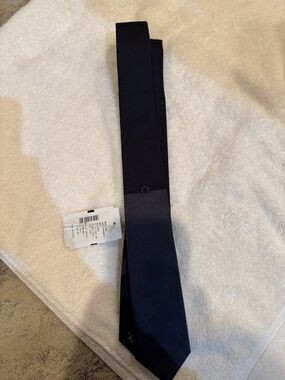 Salvatore Ferragamo men’s tie